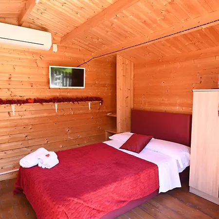 Maiano Relais B&B 수이오